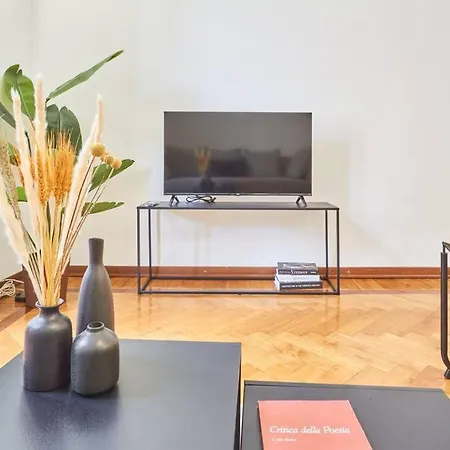 Apartment Easylife - Sophisticated In Cadorna Area *