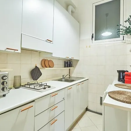 Easylife - Sophisticated In Cadorna Area