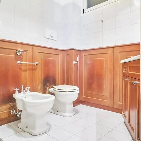 Easylife - Sophisticated In Cadorna Area Apartment
